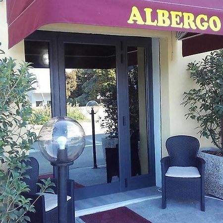 Affitti Only Sleep Bagno Privato Apartment Parma Luaran gambar
